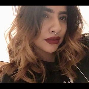 Meet your Posher, Alexa